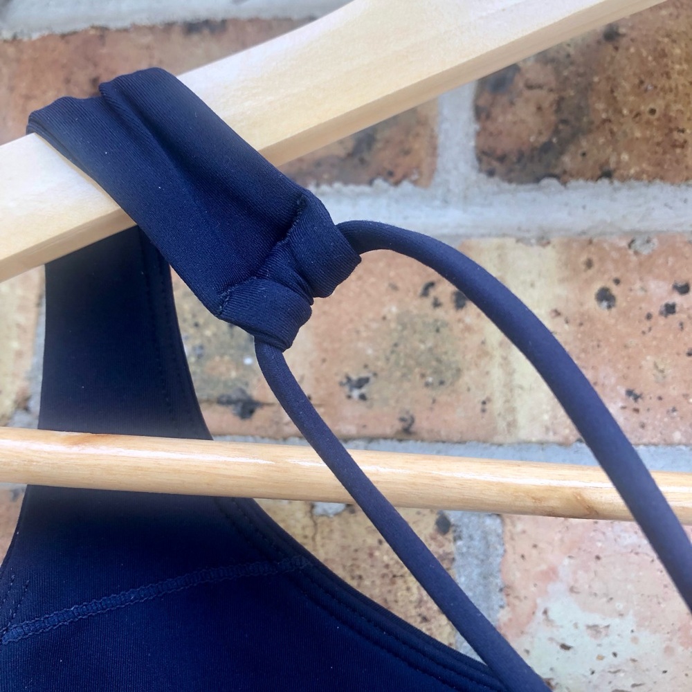 Adanola Ultimate Cross Back Bra - Picture 7 of 9